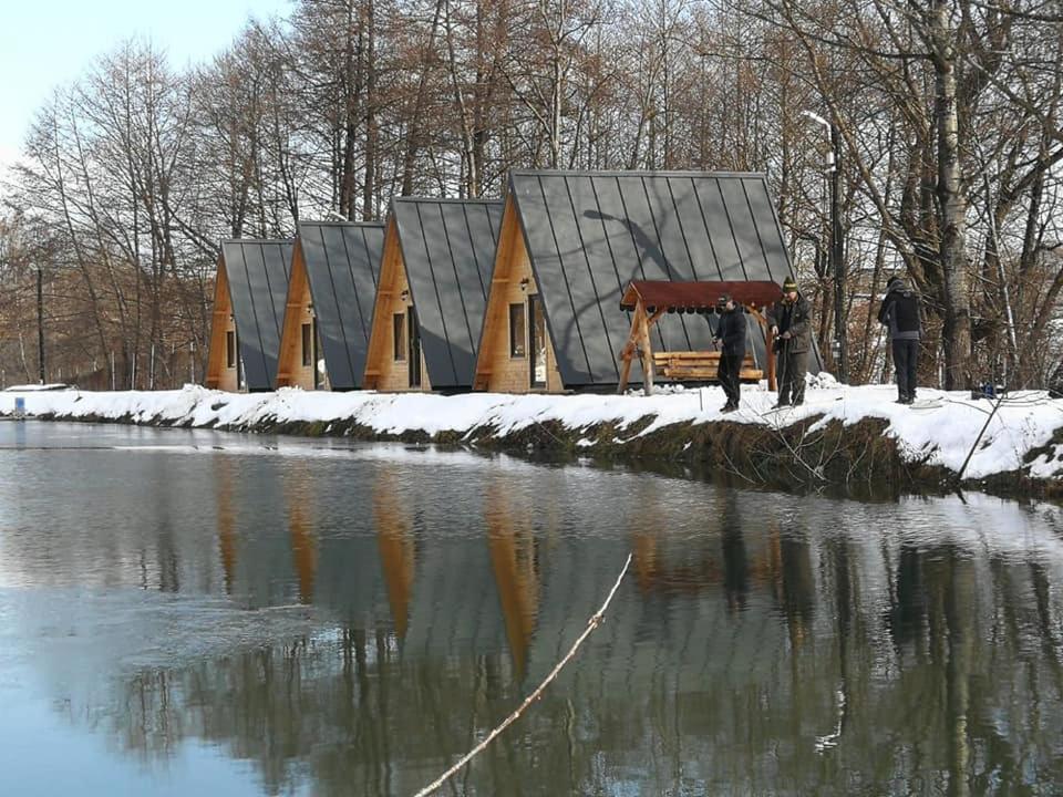 Pastravaria Zavoi Valea Danului ภายนอก รูปภาพ